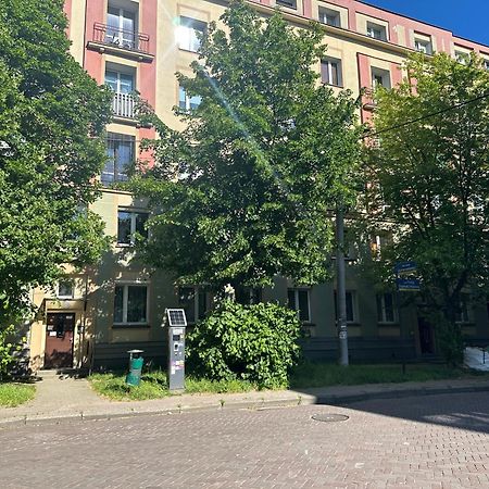 City Apartment Czestochowa Centrum 2-Bedroom Eksteriør bilde